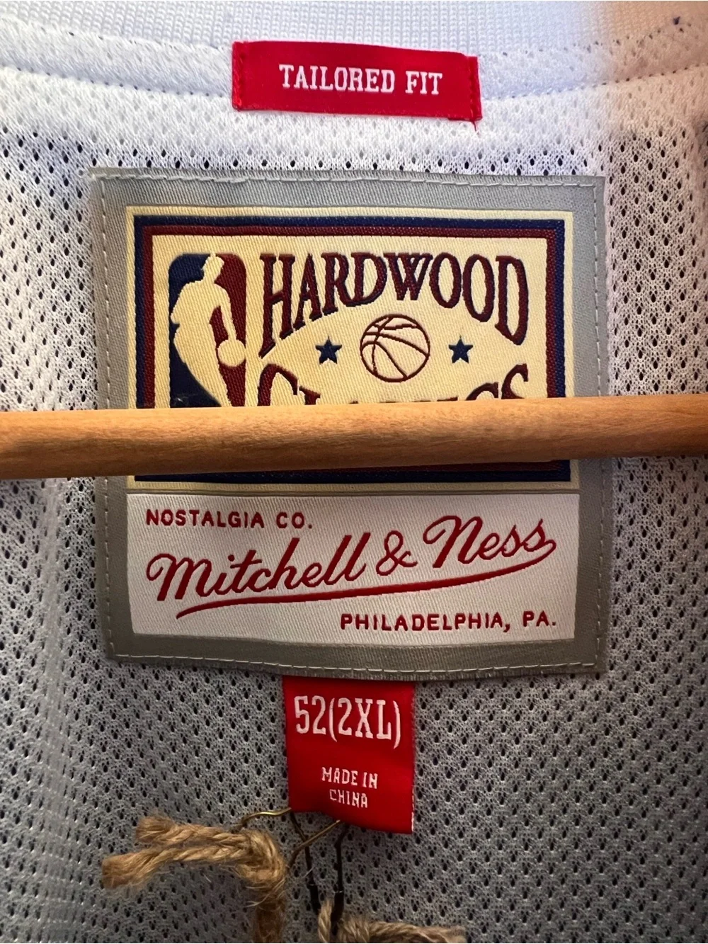 Lakers Mitchell & Ness Hardwood Classics 75th Anniversary Warmup Jacket Size XXL